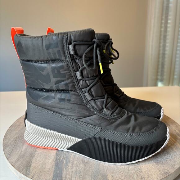 SOREL Out N About III Puffy Lace WP Women's Outdoor Waterproof Boots US Size 9 - Picture 3 of 13